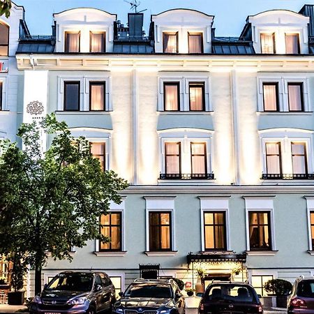 Hotel Pod Zlota Roza Kielce Luaran gambar