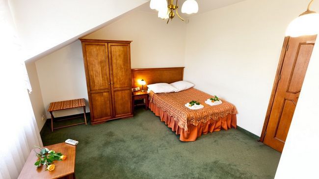 Hotel Pod Zlota Roza Kielce Bilik gambar